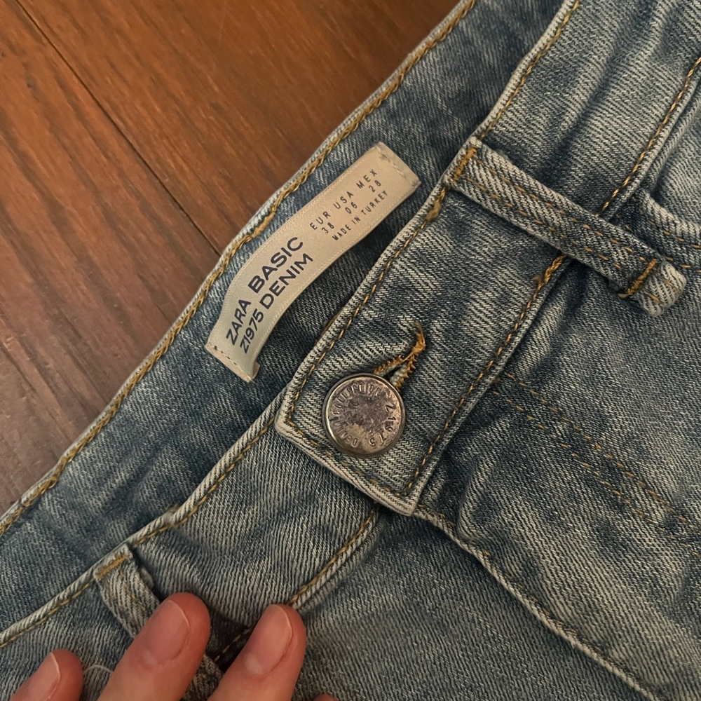 Zara Jeans